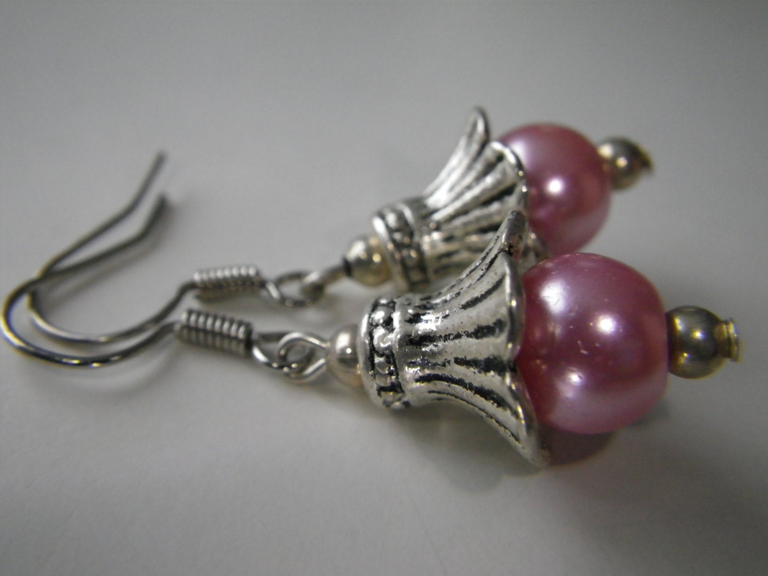 Women's earrings with Pink pearl bell earrings in silver tone, fashion earrings, gift for her, bridesmaid gift, summer jewelry