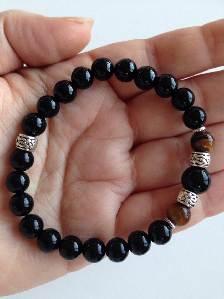Men's bracelet (B212) in black onyx and tiger eye, protection, travel stones, gift for him, natural stone bracelet, stone jewelry