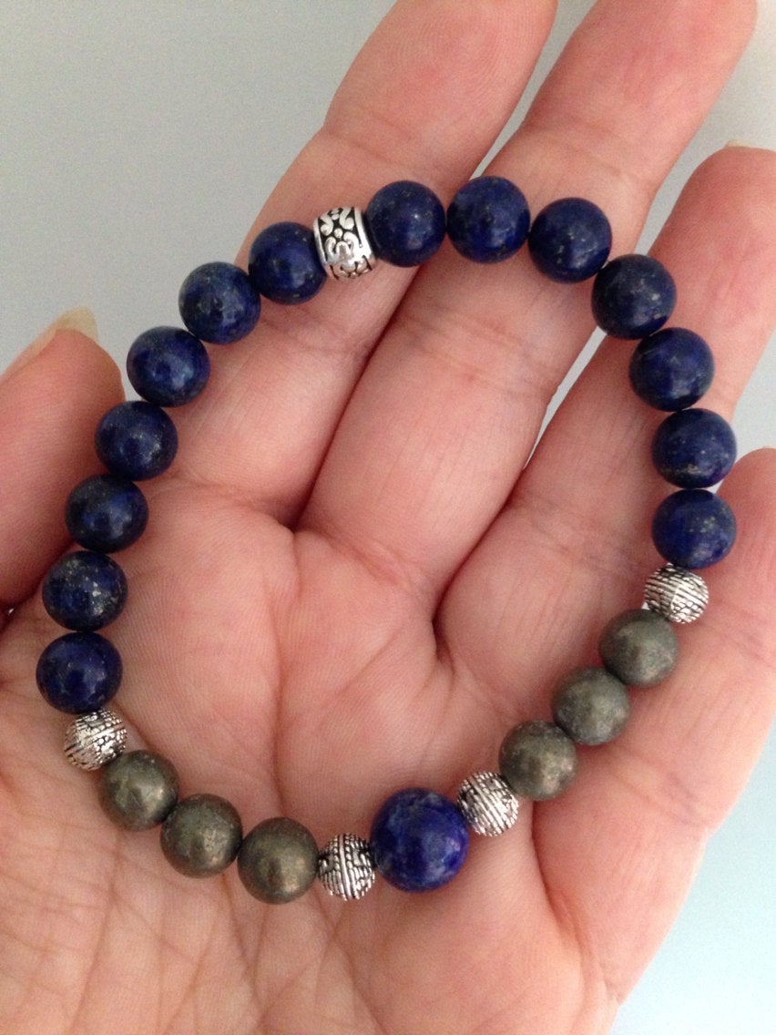 Men's bracelet in lapis lazuli and pyrite, stone bracelet, stone jewelry, gift for him, mala bracelet, meditation bracelet