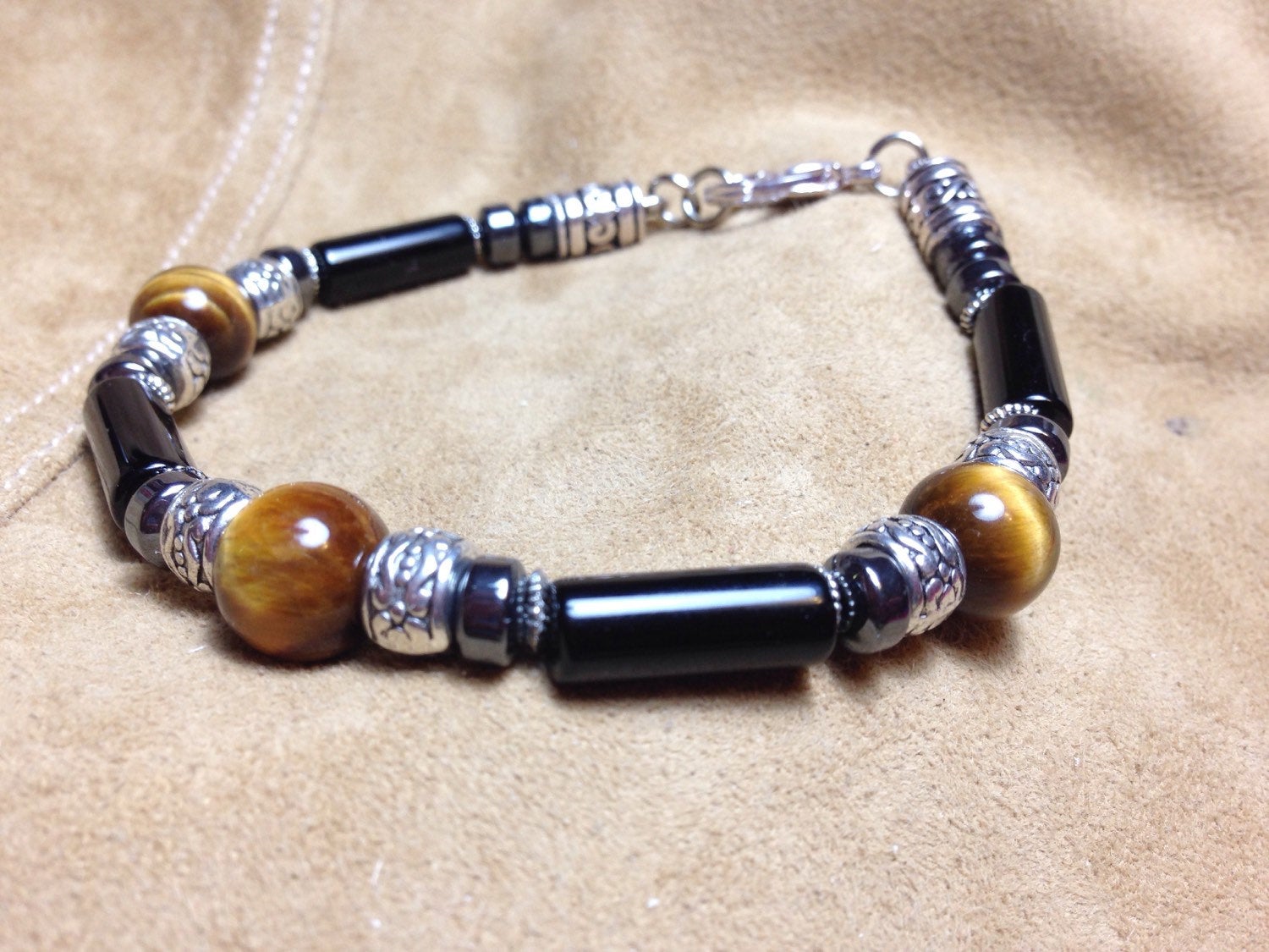 Men's Bracelet - Tigers eye, black onyx and hematite, stone bracelet, stone jewelry, mala bracelet