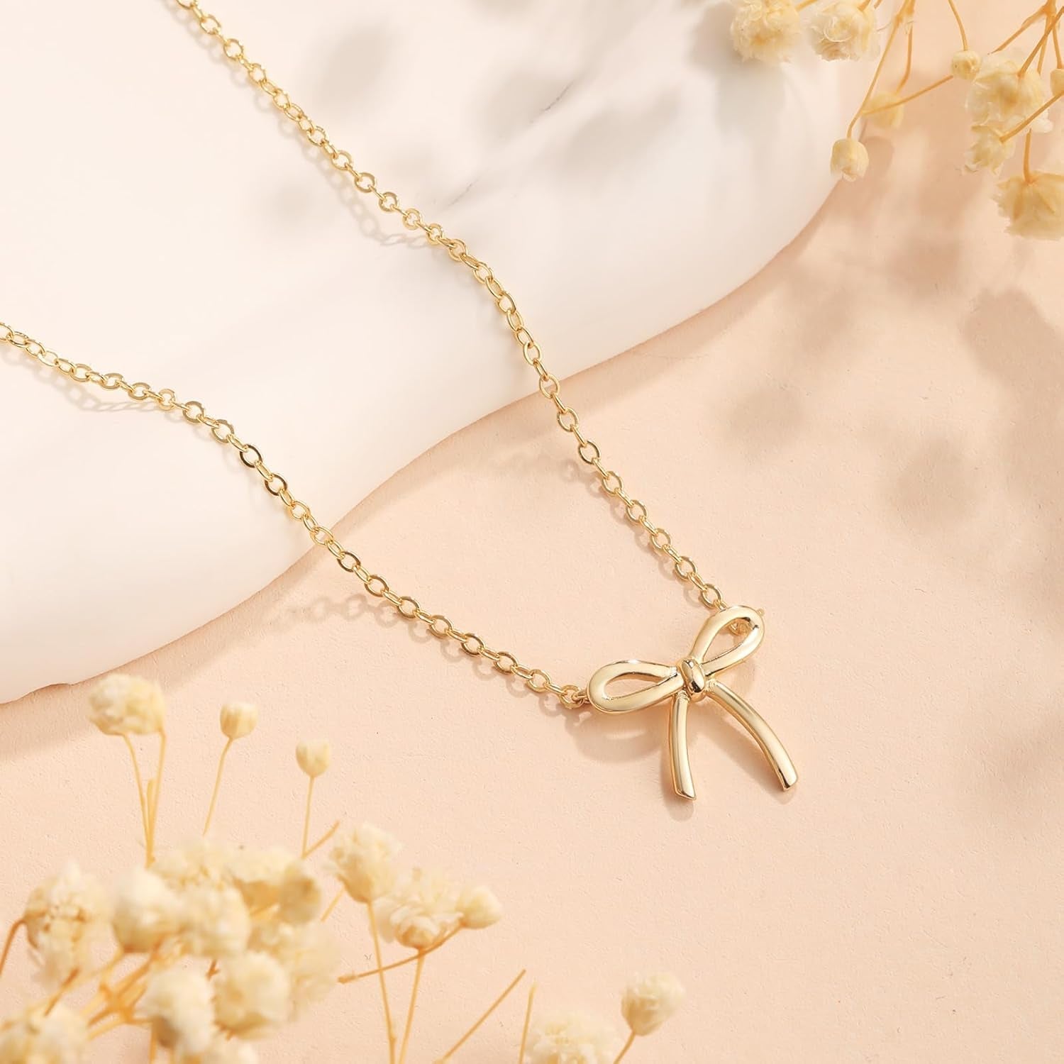 Gold Necklace for Women - Bow Necklace 14K Dainty Gold Necklace Cute Small Tiny Bow Pendant Choker Chain Necklace Trendy Necklaces for Women Gold Jewelry Gift