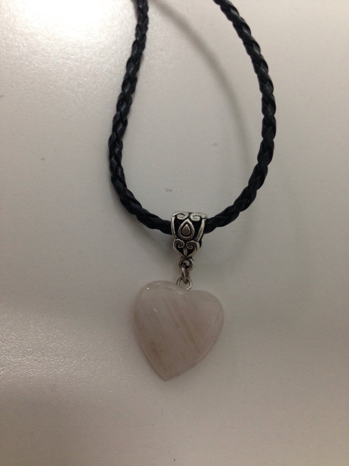 Heart pendant in rose Quartz, attract love, love stone, natural stone pendant, pink stone