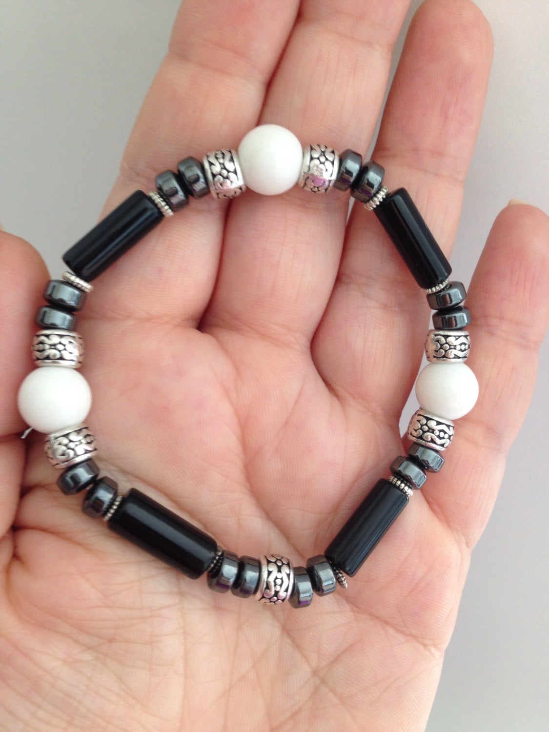 Men's bracelet White Dolomite, Hematite and Black Onyx, gift for him, stone bracelet, mala bracelet