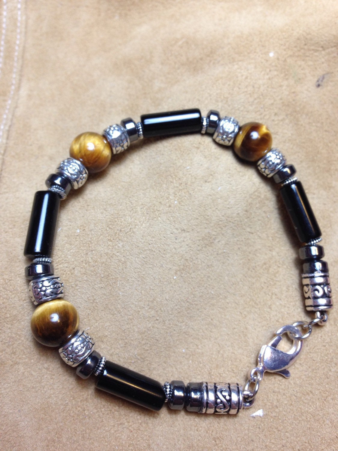 Men's Bracelet - Tigers eye, black onyx and hematite, stone bracelet, stone jewelry, mala bracelet