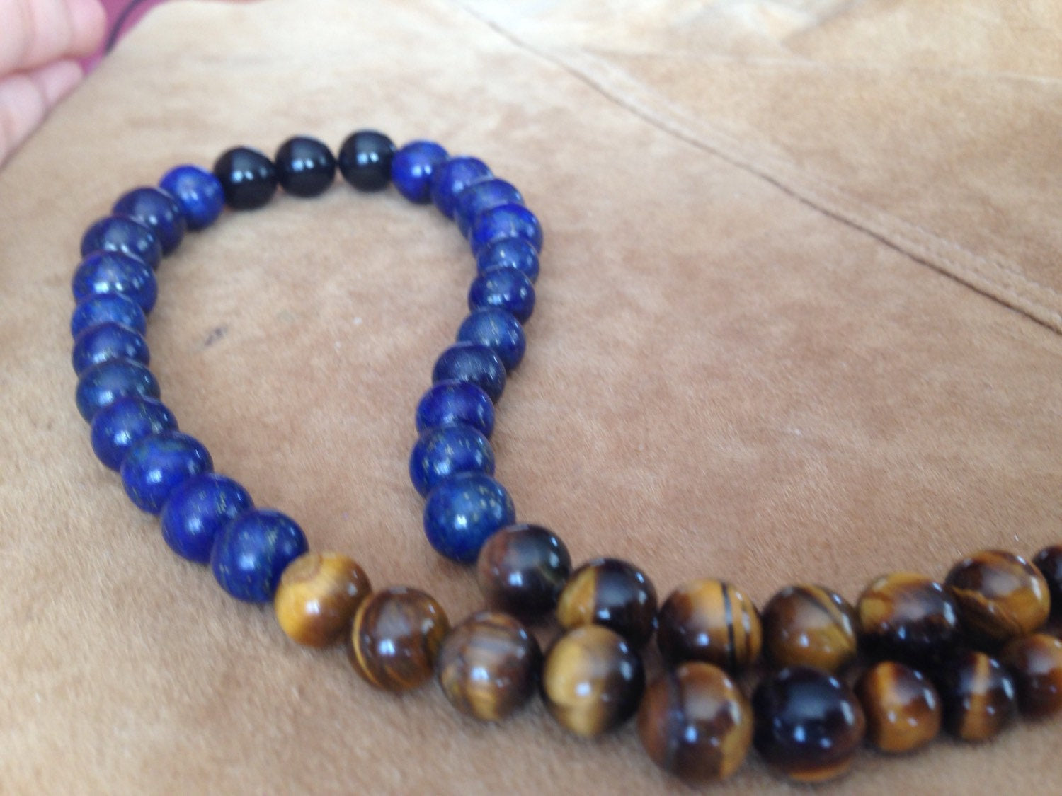 Stone necklace in lapis lazuli, black onyx and tigers eye, protection, safe travel, natural stones, stone jewelry